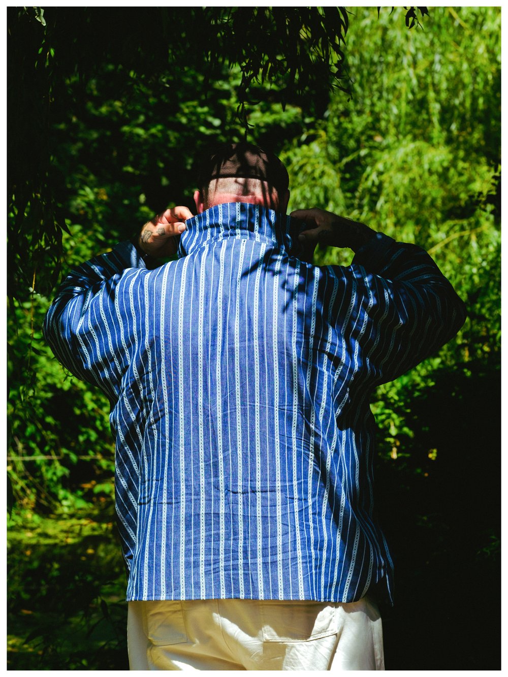 THE ARTIST SMOCK (Embroidered Chambray)