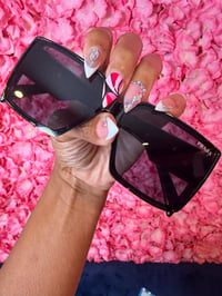PRADAYA SHADES 