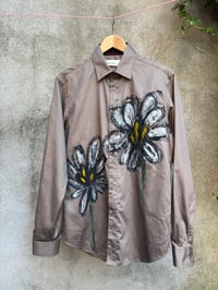 Image 1 of Contemporary daisy - L