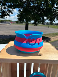 Image 1 of Yarn Bowl Strawberry Red/Sky Blue