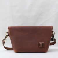 Image 1 of Commuter Lite in vintage brown
