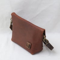 Image 5 of Commuter Lite in vintage brown
