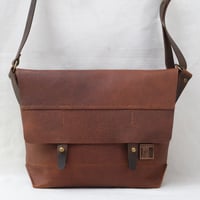 Image 1 of Classic Messenger Small vintage brown