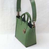 Image 5 of 3-Panel Two-way Tote small