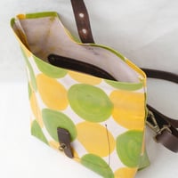 Image 6 of Jamie Soft Fanny in green and yellow discs