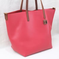 Image 2 of Slouchy Wide Tote in pebbled red