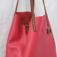 Image 6 of Slouchy Wide Tote in pebbled red