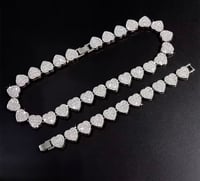 Image 14 of Luxury Style Heart-shaped High-end Necklace and Bracelet Set