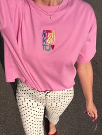 Image 3 of Camiseta Love  CROP