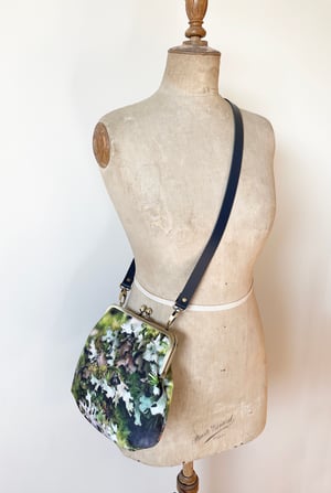 Image of Moss, large velvet kisslock shoulder bag