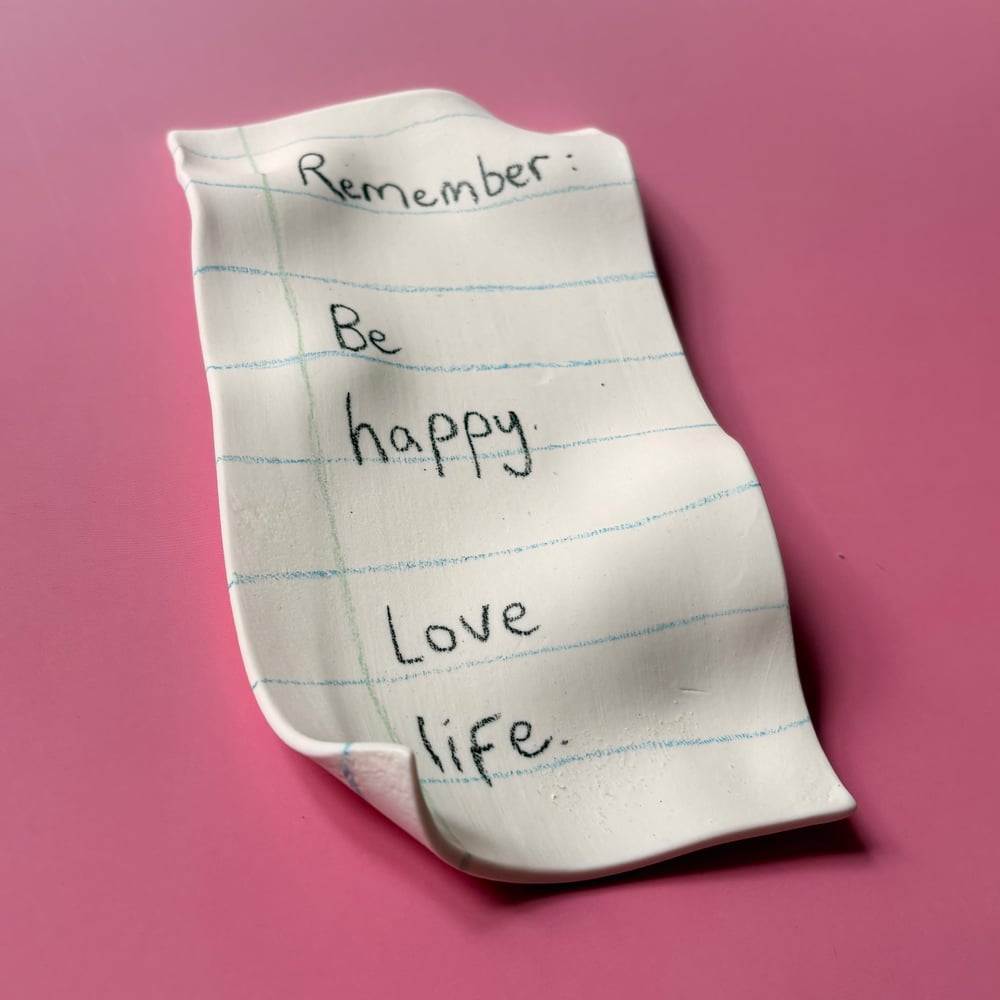Image of Be happy porcelain note