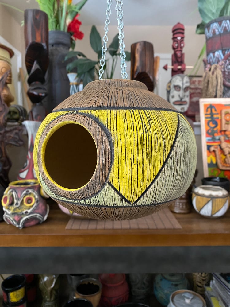 Image of Yellow/Green Birdhouse (a) - US Shipping Included 