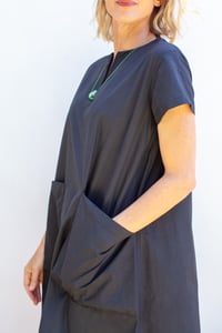 Image 4 of Poplin Berkeley Dress Black