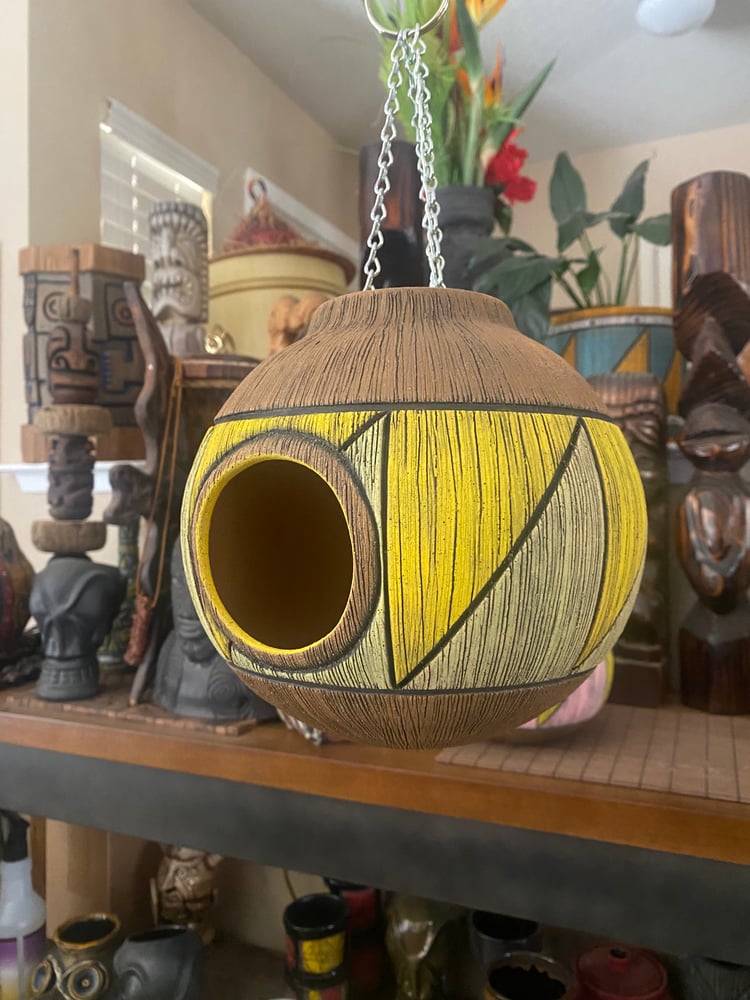 Image of Yellow/Green Birdhouse (c) - US Shipping Included 