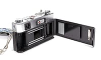 Image 5 of The Amazing spiderman Camera kit Yashica Electro GS + hootnanny strap **TESTED** #2793