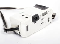 Image 4 of WHITE Minolta Freedom Zoom 105i compact 35mm camera with 35-105mm lens (#2799)