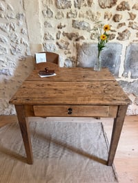 Image 3 of Bureau ancien ou table d’appoint - Meuble rénové 
