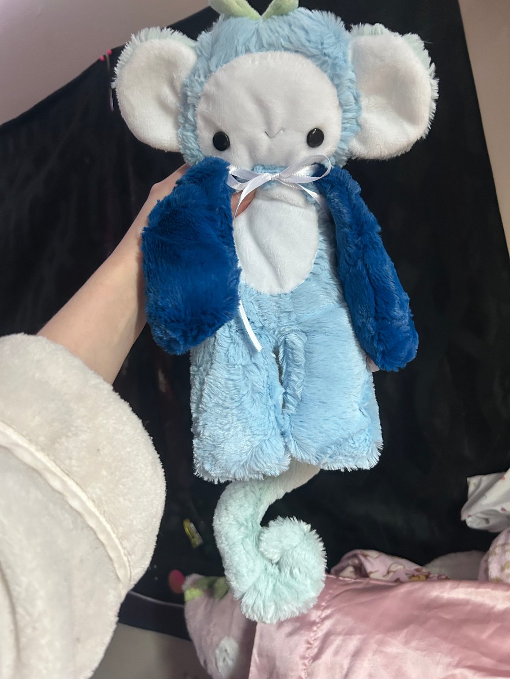 Image of whimberry the monkey