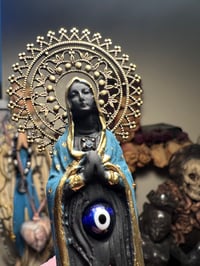 Image 3 of Sara La Kali