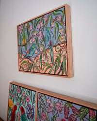 Image 3 of 'Grass Parrot Treehouse'