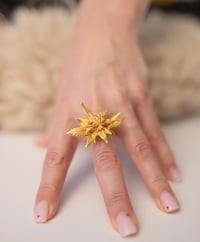 Image 2 of Kizikle Gold Flower Ring