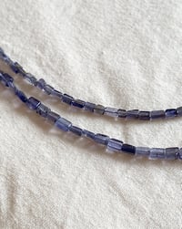Image 2 of Collar Iolita