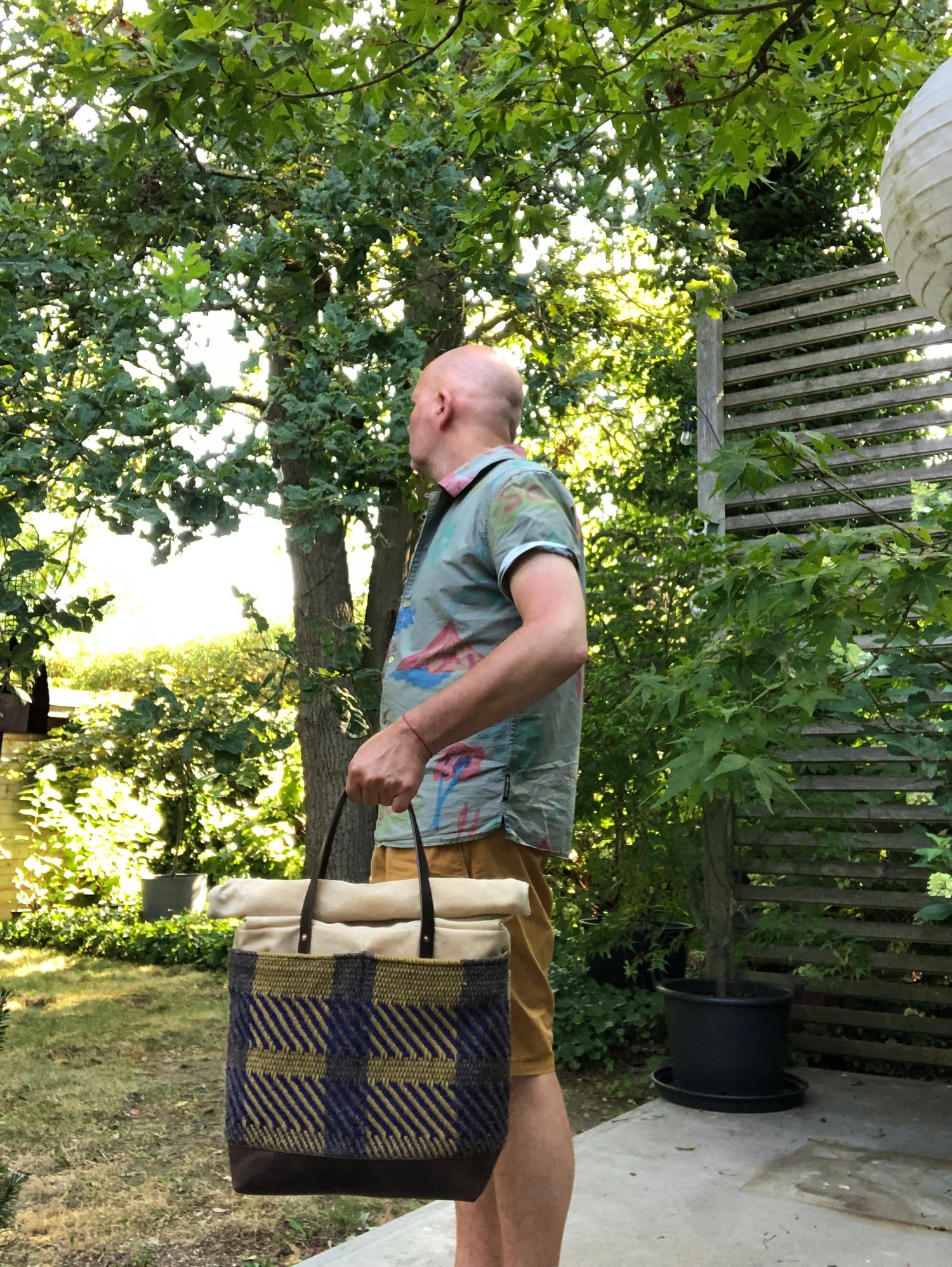 Image of Copy of Carryall in natural waxed canvas with an exterior pocket in handwoven wool fabric