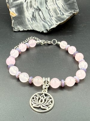 8mm Rose Quartz Clasp Bracelet