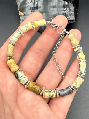 Serpentine Clasp Bracelet