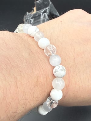 8mm White Miximoo Stretch Bracelet