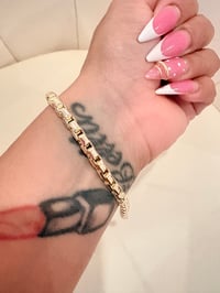 Image 1 of Box bracelet