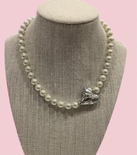 Image 1 of Bubble pearl necklace with heart 