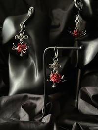 Image 1 of Spider Lily Chainmaille Earring 