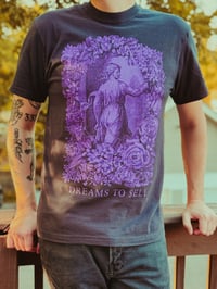 "The Altar" T-Shirt