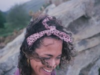 Image 1 of Zinta amu
