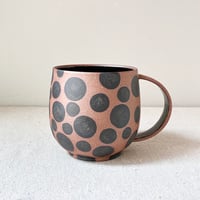 Image 1 of dot mug, black