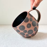 Image 2 of dot mug, black