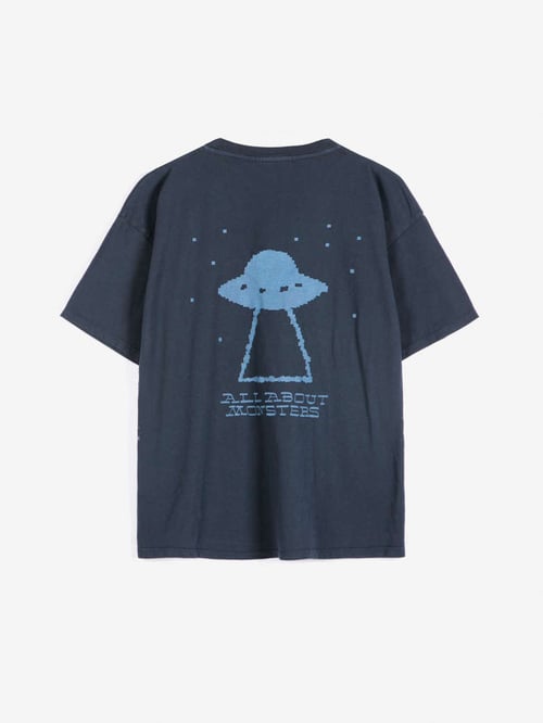 Image of 1-Camiseta marino Pixel Abduction oversize T-shirt