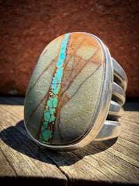 Image 2 of WL&A Handmade Old Style Heavy Ingot Gem Grade Pilot Mtn Ribbon Lane Splitter Ring - Size 12