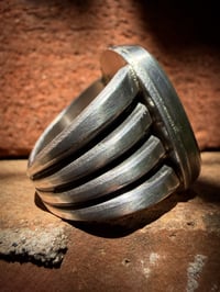 Image 6 of WL&A Handmade Old Style Heavy Ingot Gem Grade Pilot Mtn Ribbon Lane Splitter Ring - Size 12