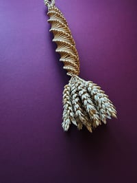 Image 3 of Harvest neck