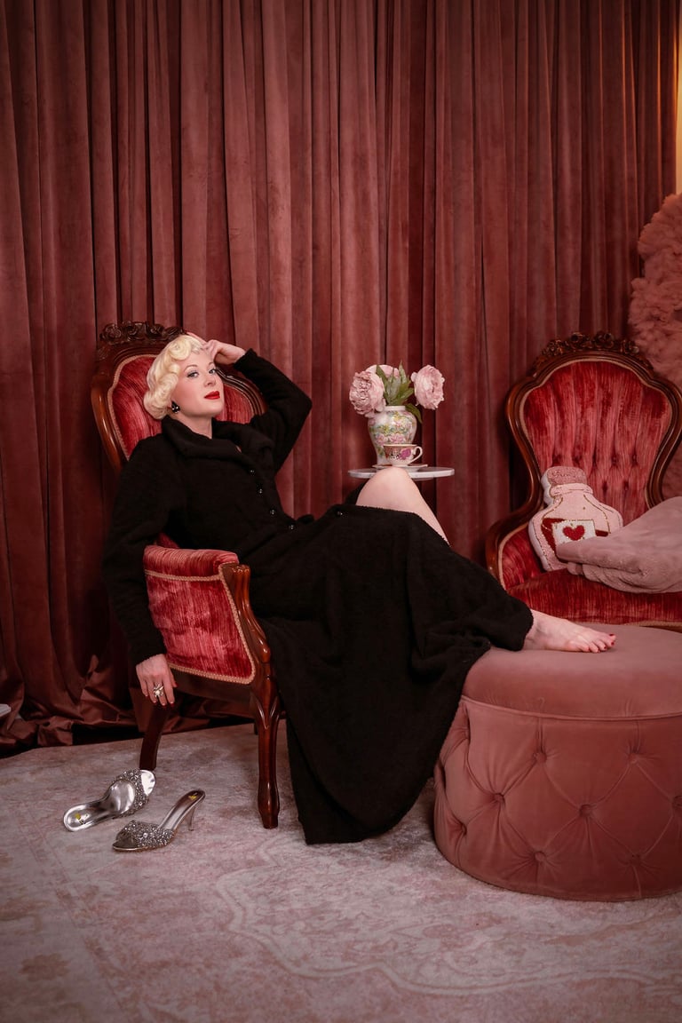 "Lilli" Robe  Image 3