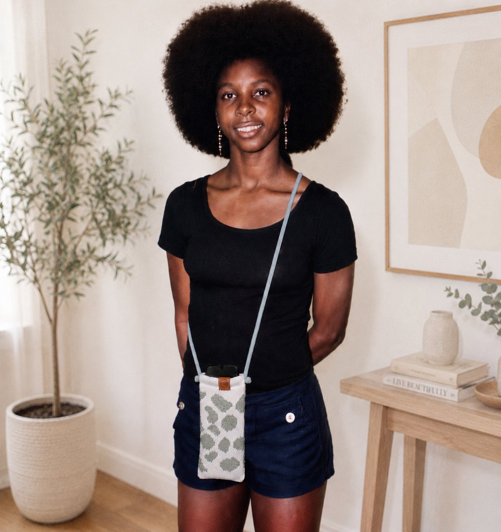 Image of Crossbody Cellphone Pouch - Holder
