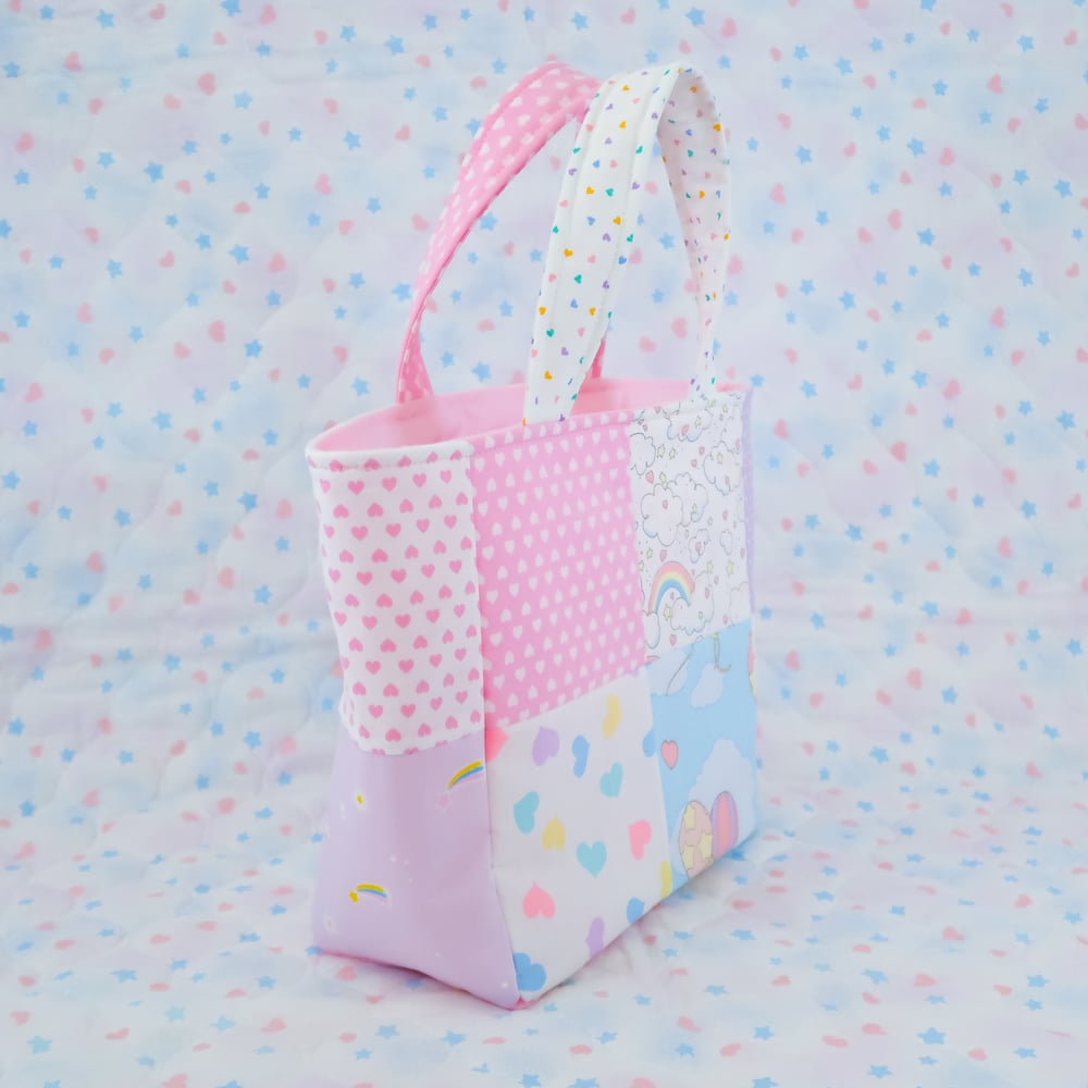 Quilted Tote Bag: 04