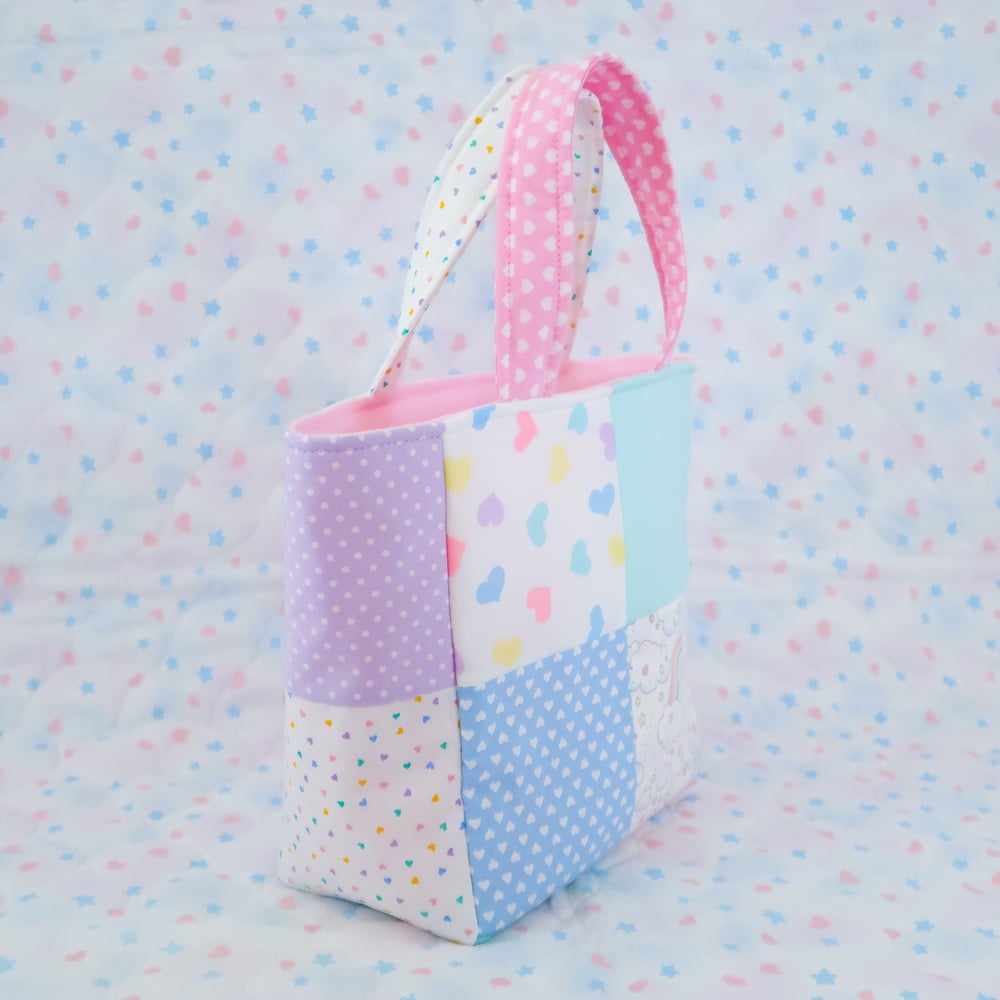 Quilted Tote Bag: 04