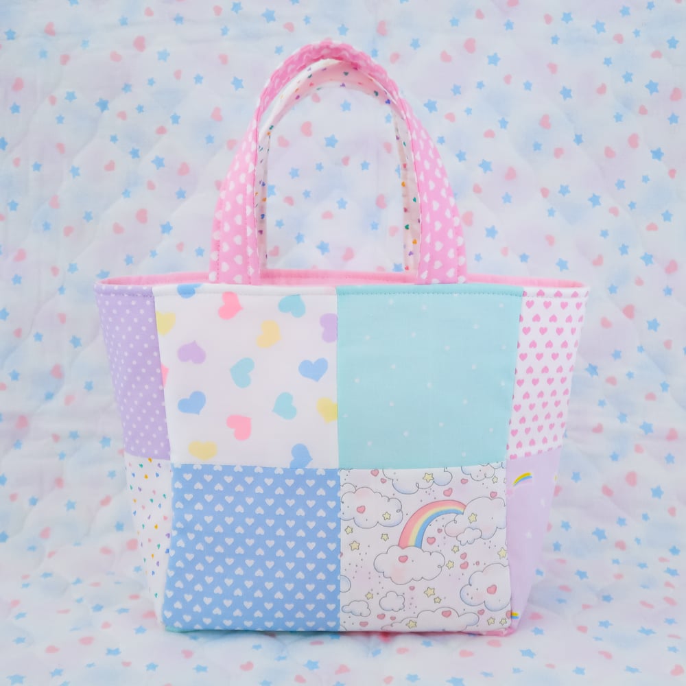 Quilted Tote Bag: 04