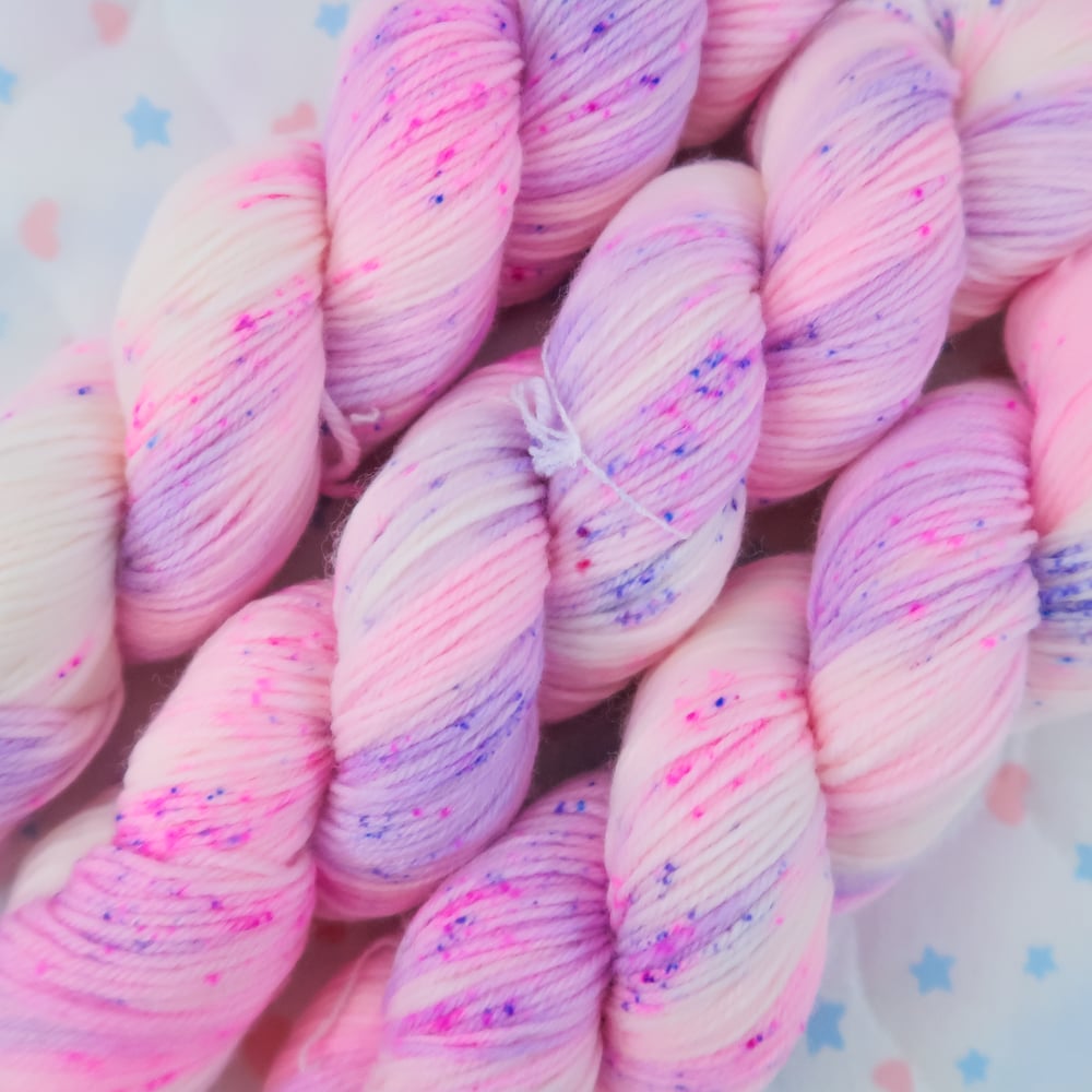 Yarn: Heart Magic