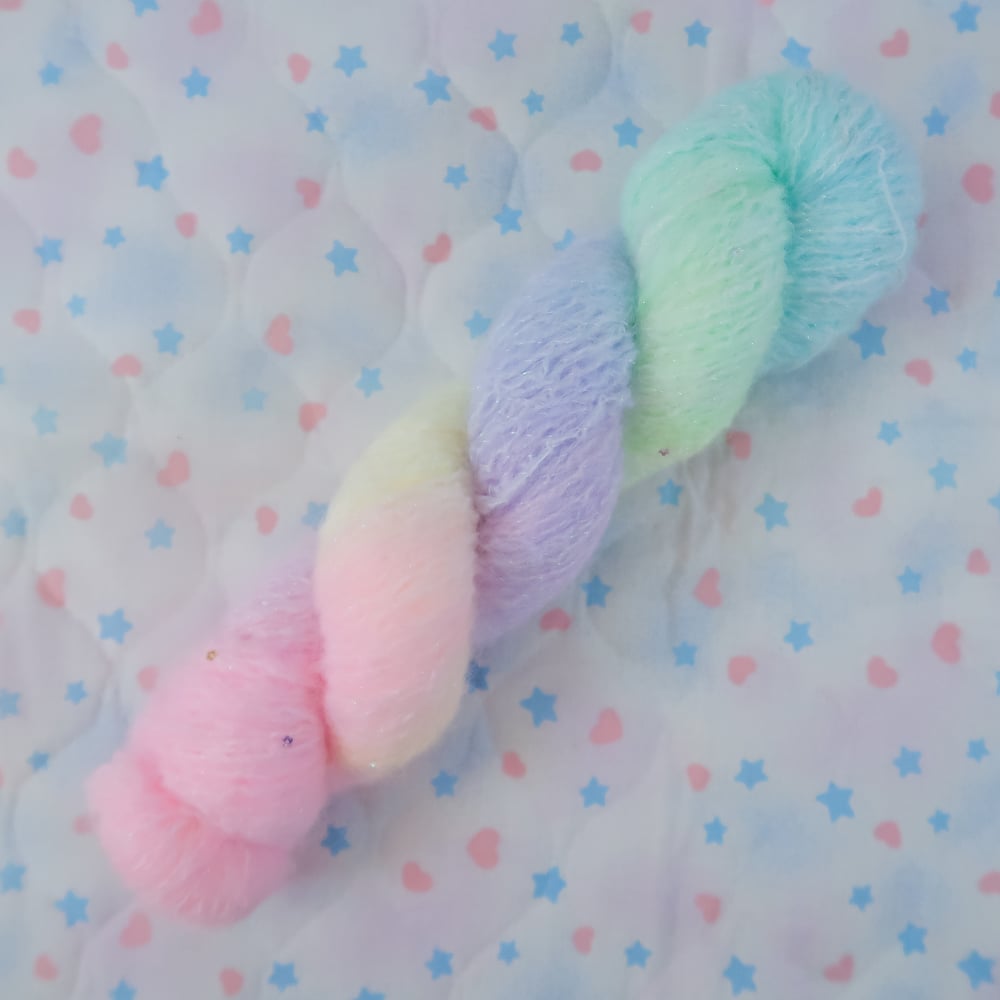 Yarn: Pastel Rainbow