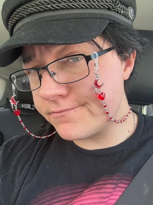 Red Moon Glasses Chain