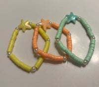 Neon tide trio
